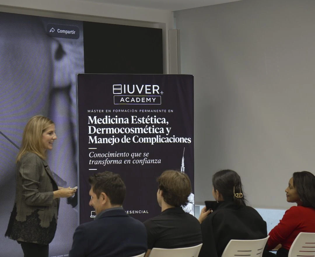 Dra. Lorena Vaquer (CEO de IUVER ACADEMY)
