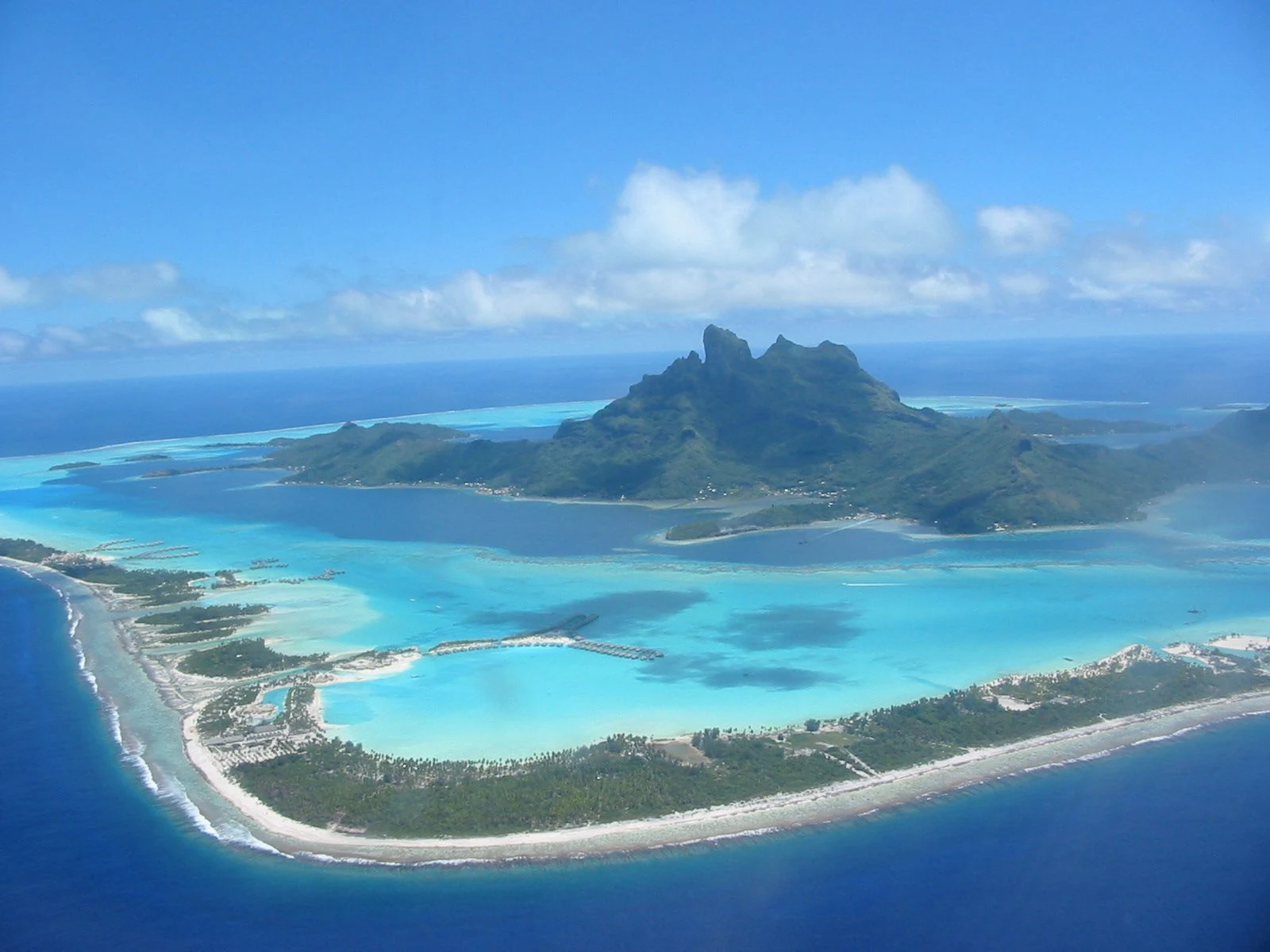Bora Bora desde el aire