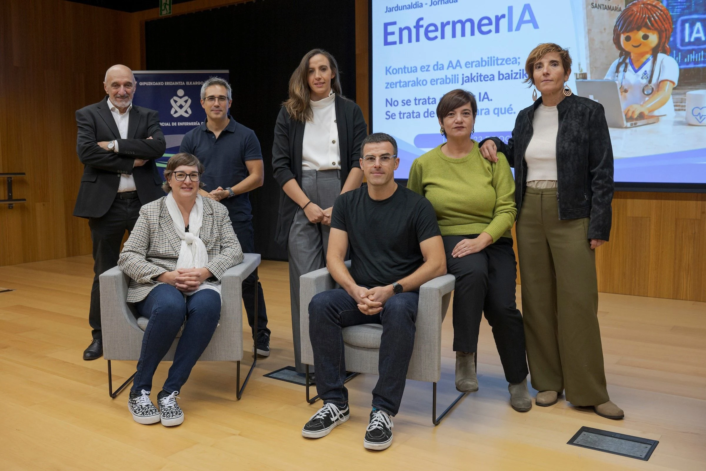 Ponentes de la jornada EnfermerIA del COEGI y EHU